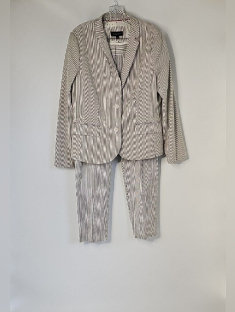 Talbots Pinstriped Spectator Pantsuit White wBlack Stripes & Cigarette Pant Legs